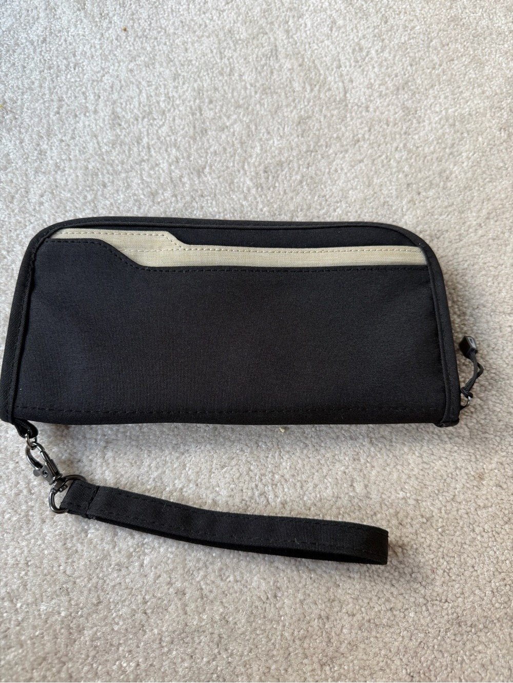 Zoppen RFID Travel Passport Wallet Document Holder